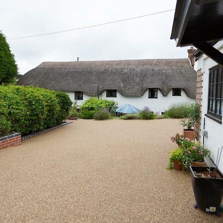 Little England Cottage Milborne Saint Andrew Exterior foto